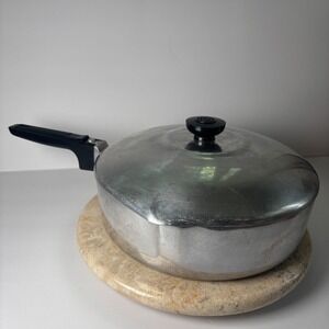Wagner Ware Magnalite 10 1/4" 26 cm Skillet with Lid Possibly 4569M